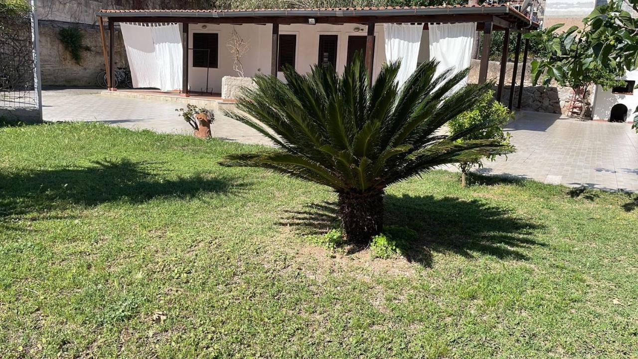 Casa Vacanza Vila Palermo Exterior foto